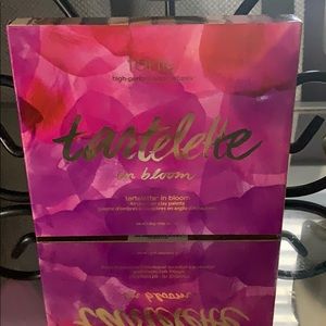 Tarte Eyeshadow Palette